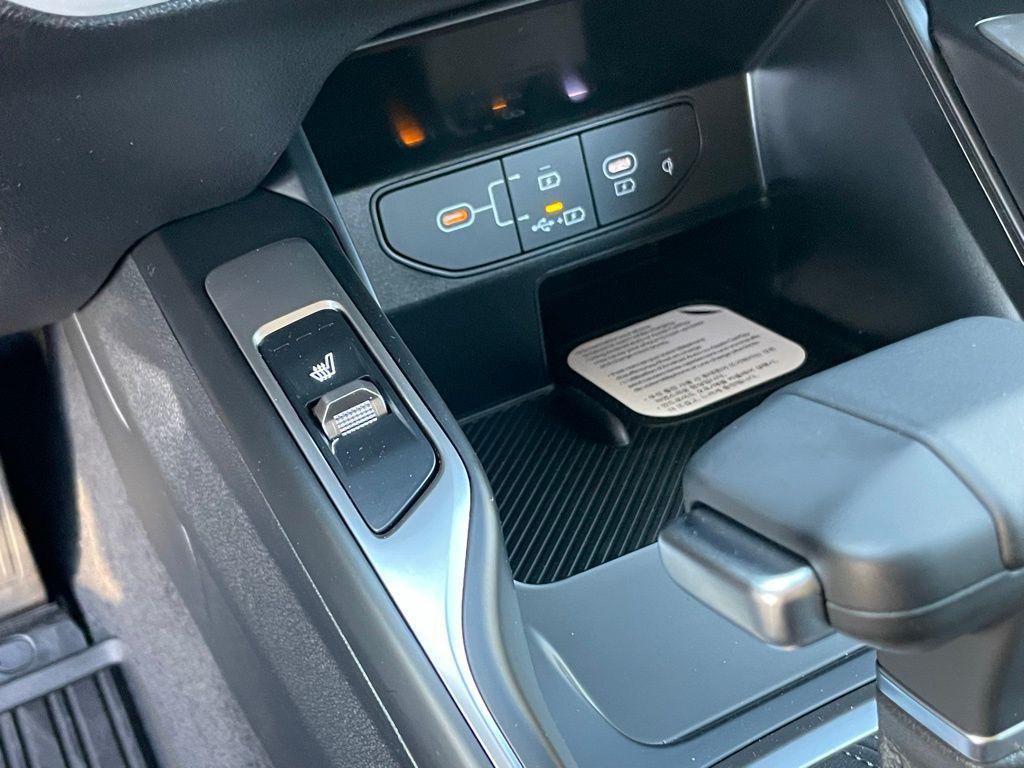 new 2026 Kia Sorento car, priced at $39,020