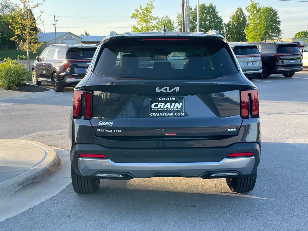 new 2026 Kia Sorento car, priced at $39,020