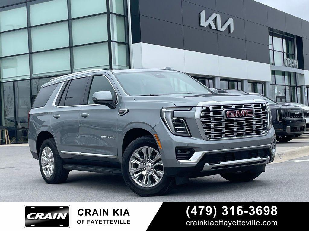 used 2025 GMC Yukon car, priced at $71,900