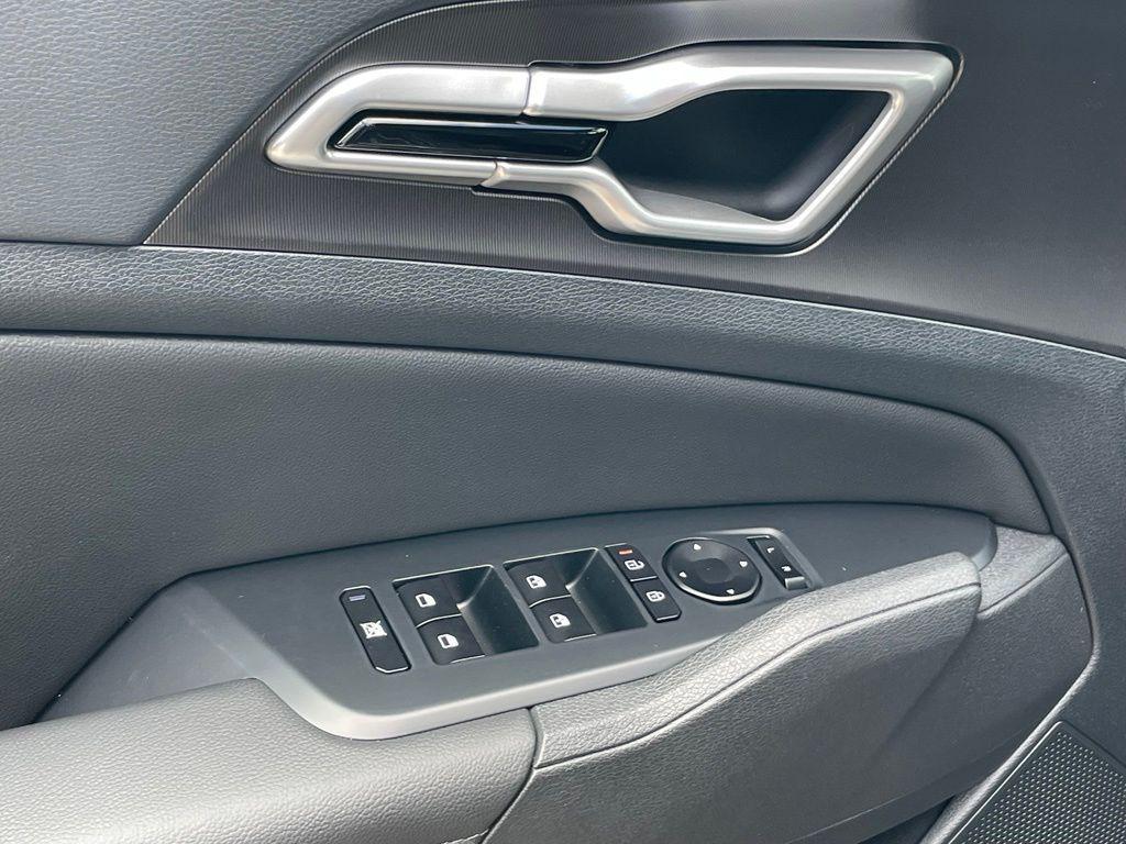 new 2026 Kia Sportage car, priced at $33,214