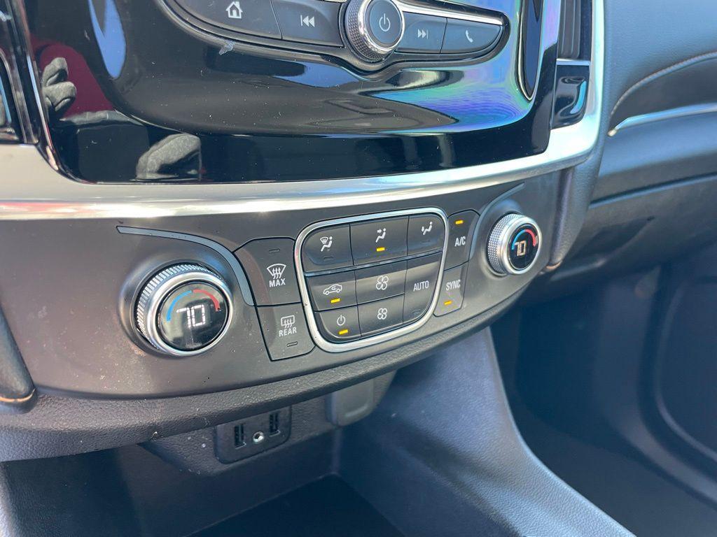 used 2019 Chevrolet Traverse car, priced at $19,800