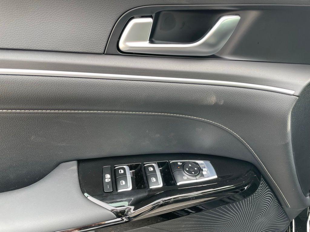 new 2026 Kia K5 car, priced at $31,185