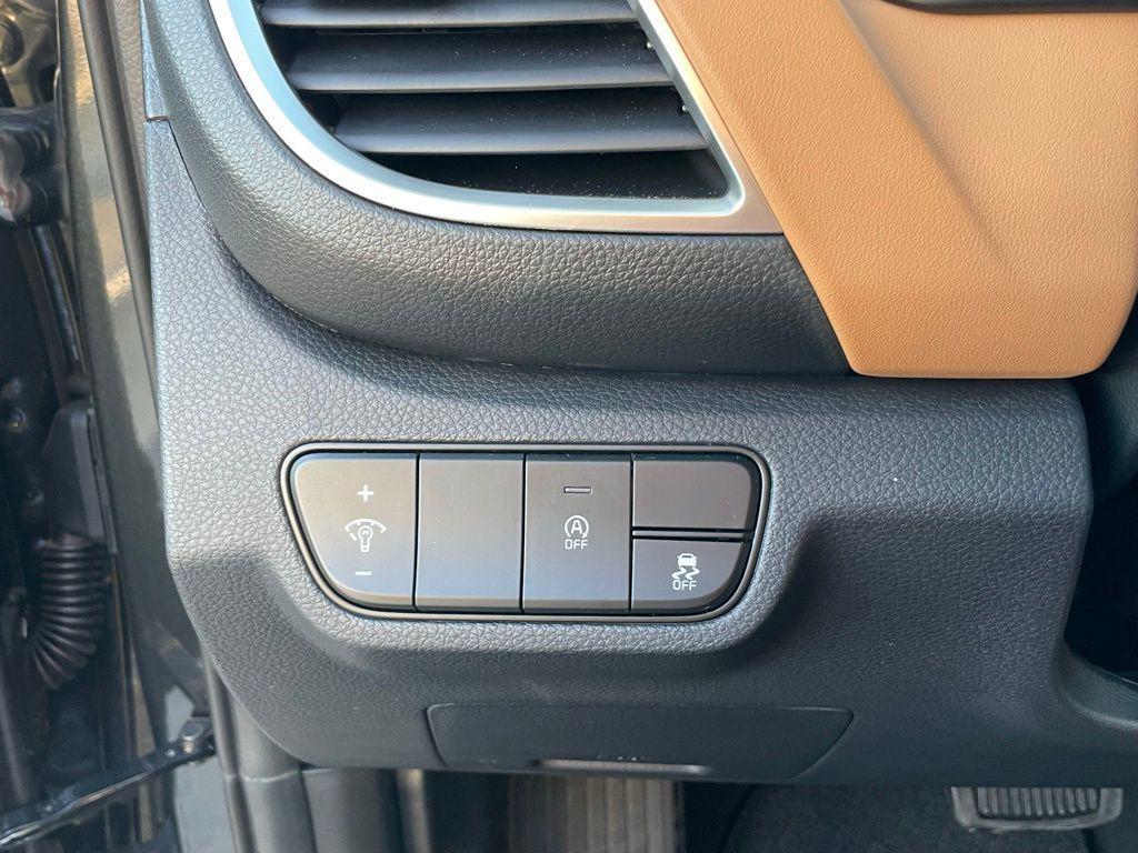 new 2026 Kia Seltos car, priced at $29,580