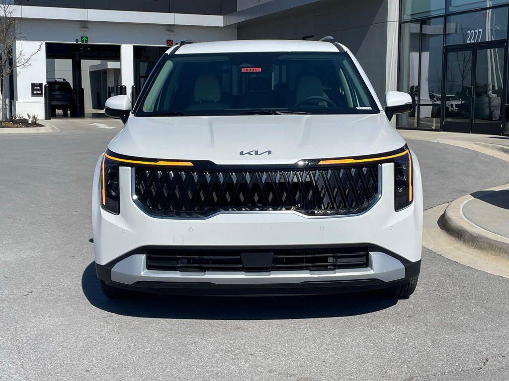 new 2026 Kia Carnival Hybrid car, priced at $46,215