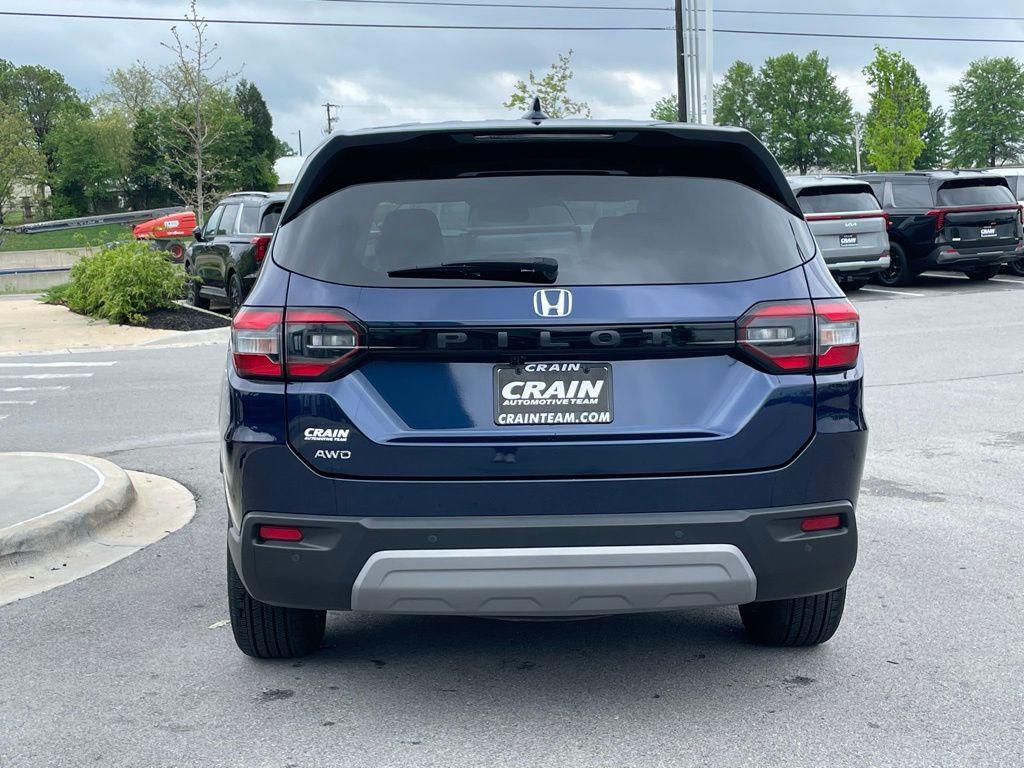 used 2025 Honda Pilot car, priced at $41,500