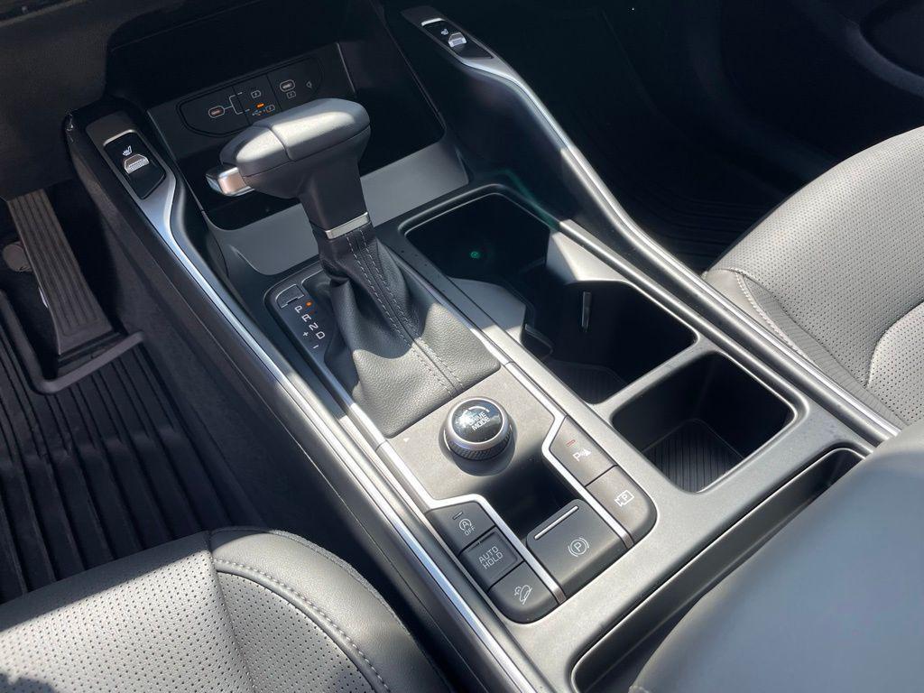 new 2026 Kia Sorento car, priced at $44,835
