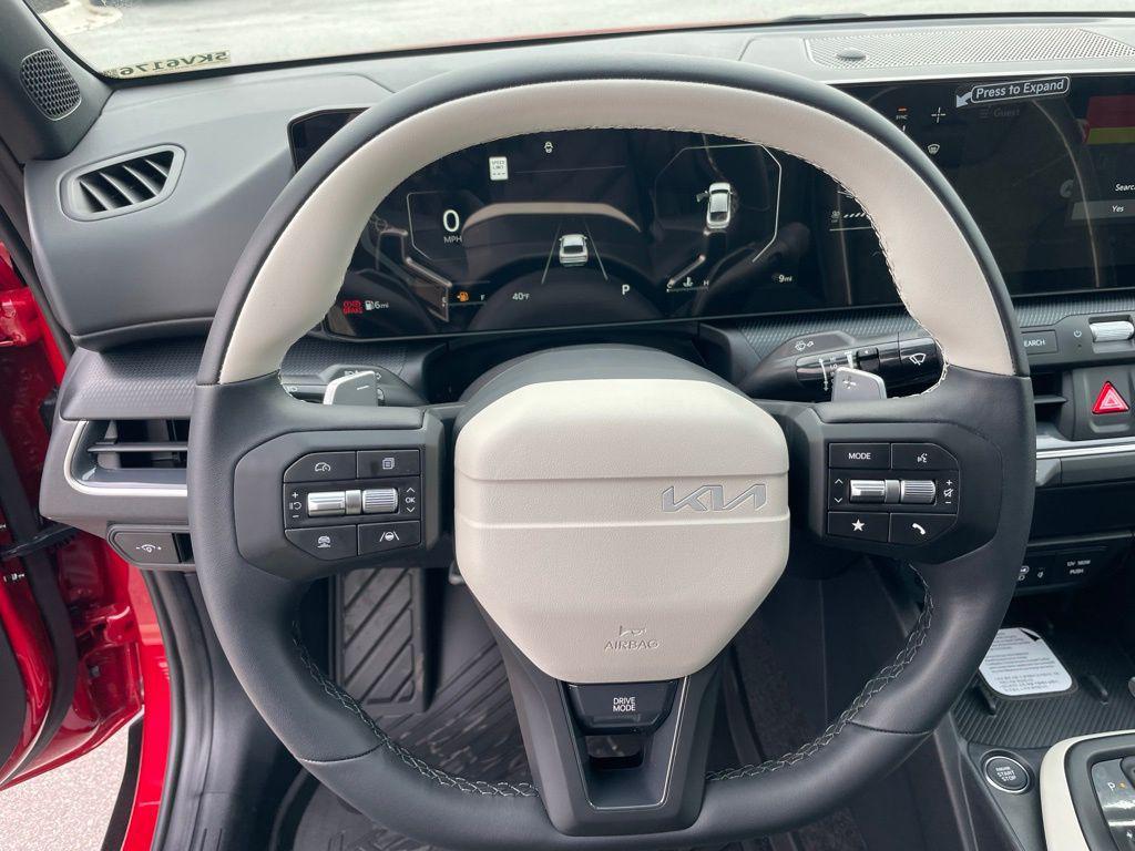new 2025 Kia K4 car, priced at $27,680