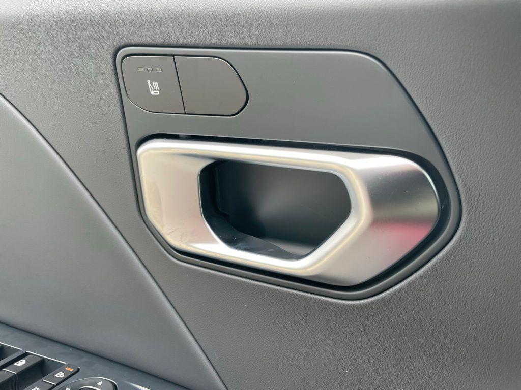 new 2025 Kia K4 car, priced at $27,680