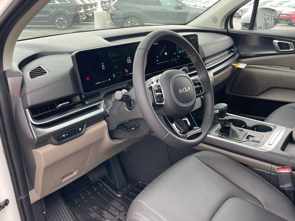 new 2026 Kia Carnival car, priced at $41,655