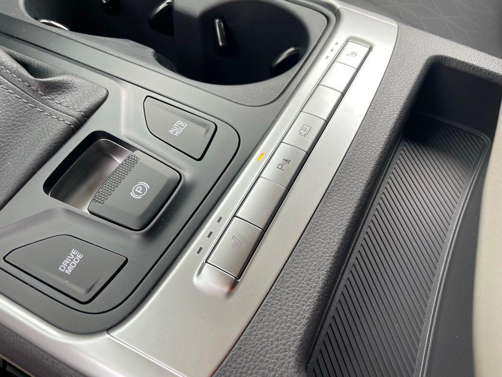 new 2026 Kia Carnival car, priced at $41,655