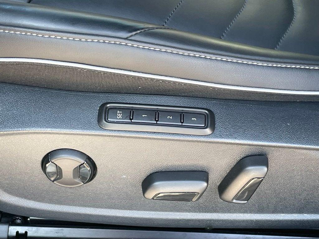 used 2019 Volkswagen Arteon car, priced at $23,129