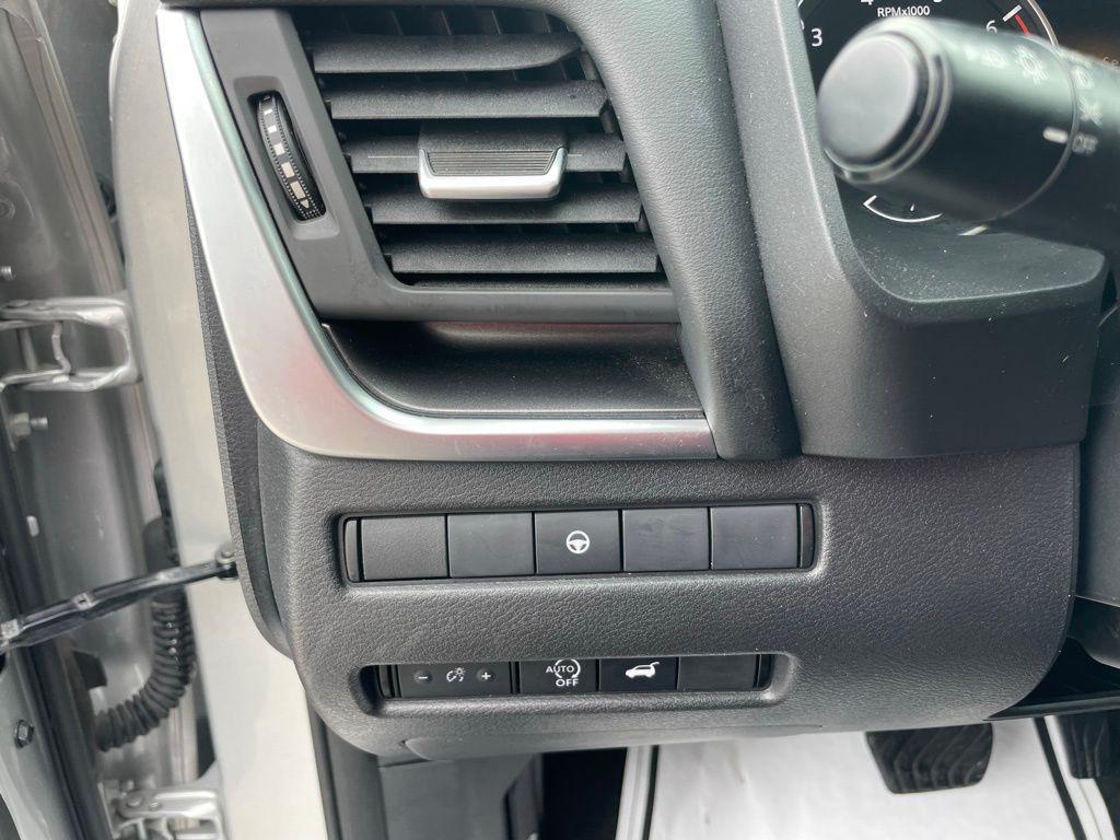 used 2024 Nissan Rogue car, priced at $22,900