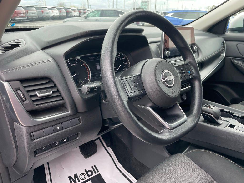 used 2024 Nissan Rogue car, priced at $22,900