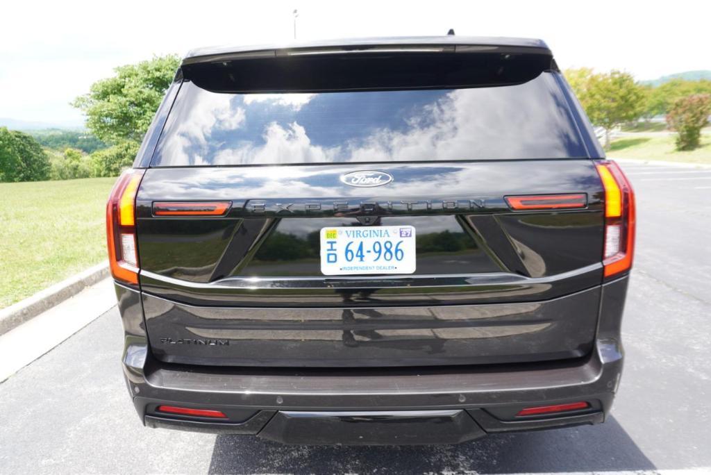 used 2025 Ford Expedition car, priced at $69,995