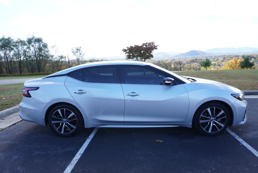 used 2022 Nissan Maxima car, priced at $19,995