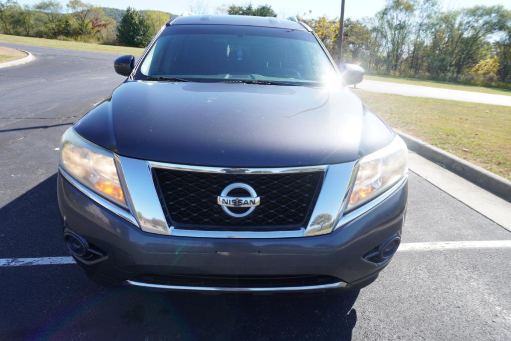 used 2013 Nissan Pathfinder car, priced at $6,995