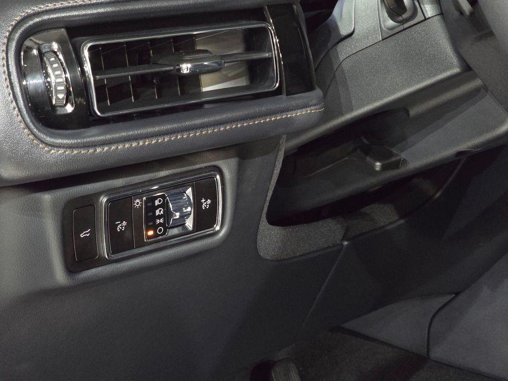 new 2026 Lincoln Aviator car, priced at $61,105