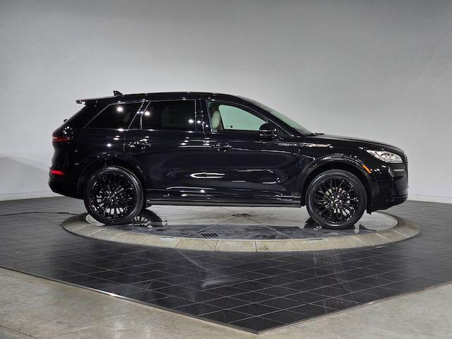 new 2025 Lincoln Corsair car, priced at $57,212