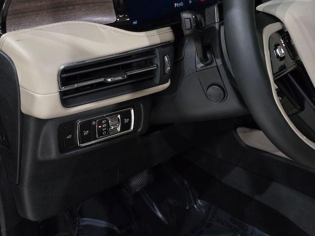 new 2025 Lincoln Corsair car, priced at $57,212