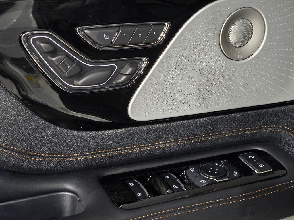 new 2026 Lincoln Aviator car, priced at $94,505