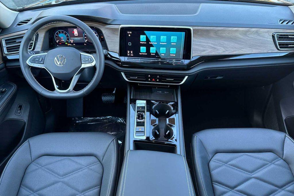 new 2026 Volkswagen Atlas car, priced at $49,975