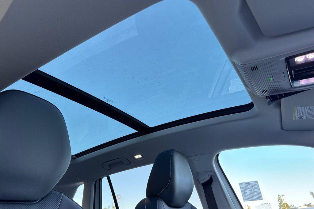 new 2026 Volkswagen Tiguan car, priced at $38,164
