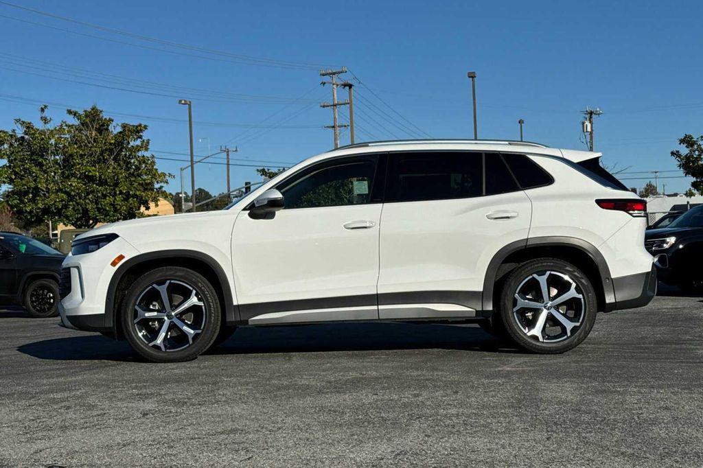 new 2026 Volkswagen Tiguan car, priced at $38,164