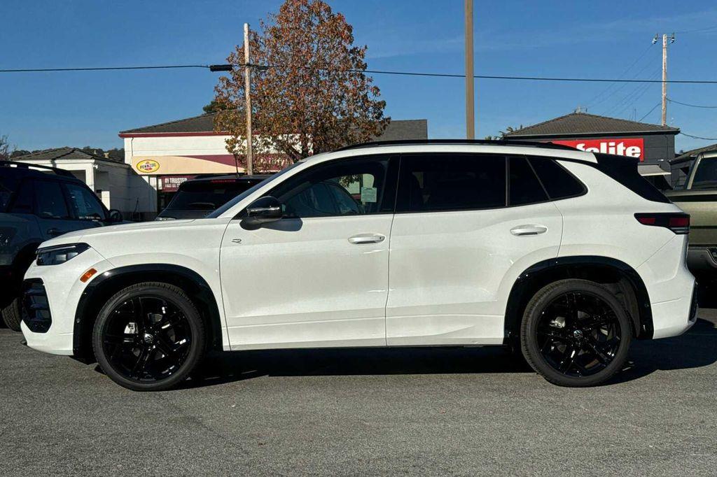 new 2026 Volkswagen Tiguan car, priced at $41,059