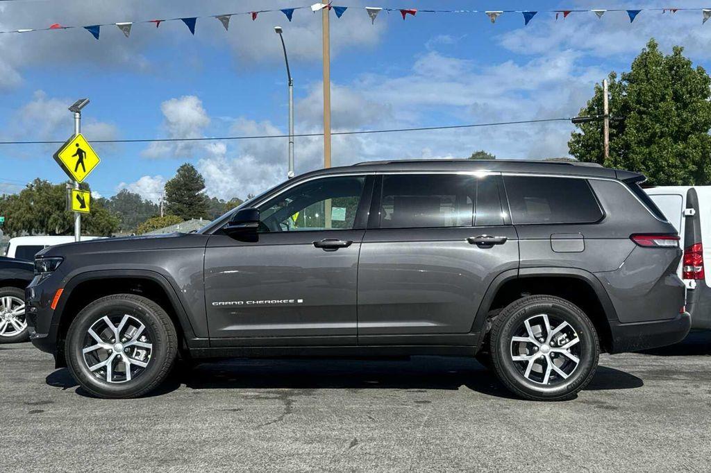 new 2025 Jeep Grand Cherokee L car, priced at $50,605