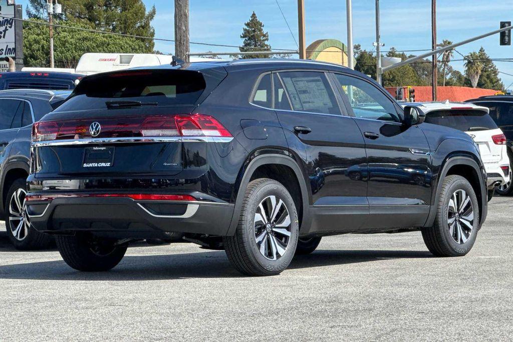 new 2026 Volkswagen Atlas Cross Sport car, priced at $42,387
