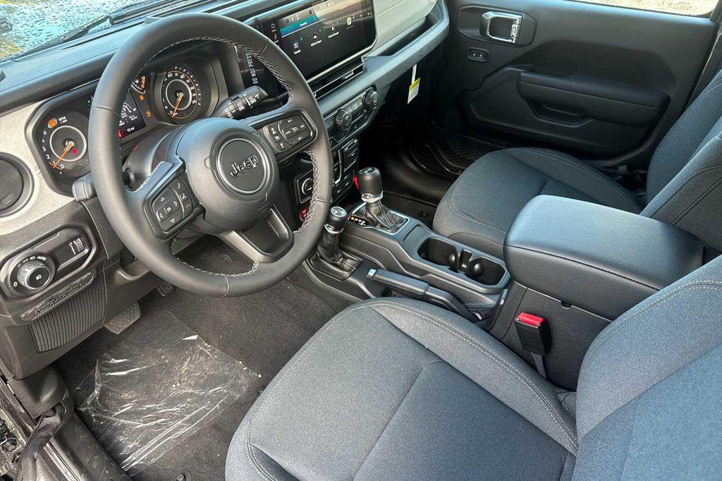 new 2026 Jeep Wrangler car, priced at $53,560