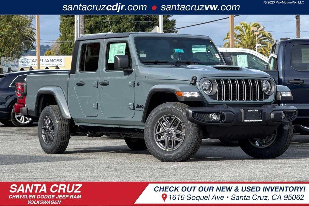new 2026 Jeep Gladiator car, priced at $48,295