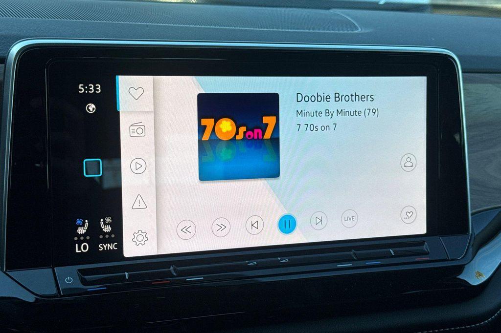 new 2026 Volkswagen Atlas car, priced at $42,127