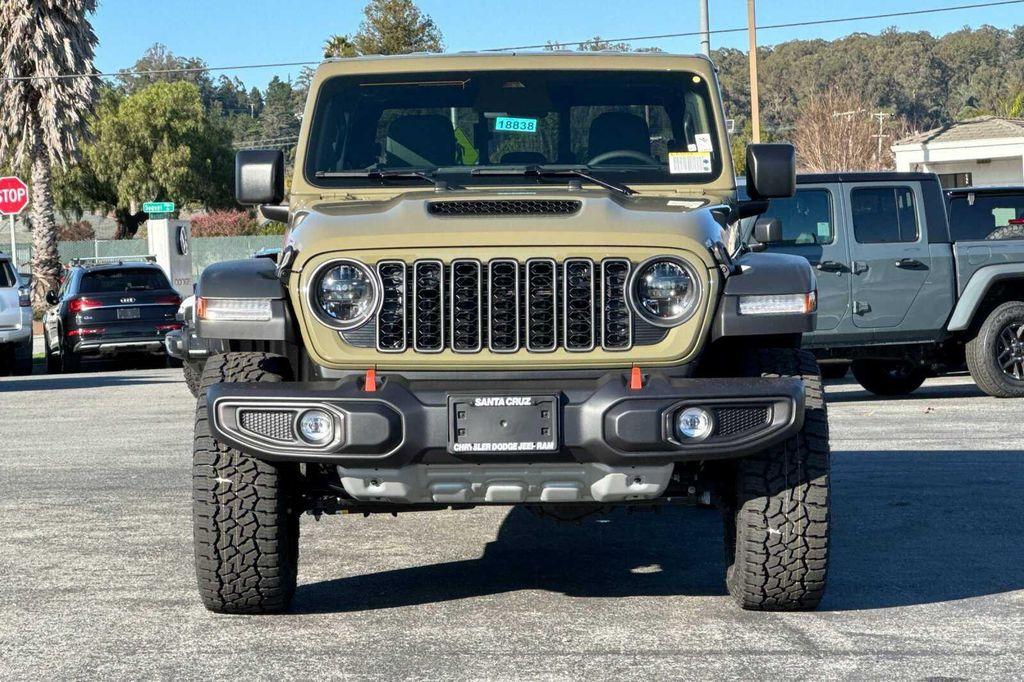 new 2026 Jeep Gladiator car, priced at $58,755