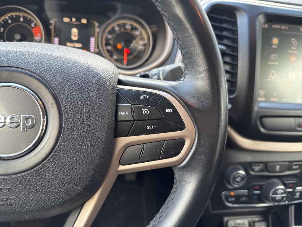 used 2017 Jeep Cherokee car, priced at $11,295