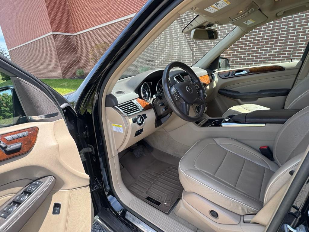 used 2013 Mercedes-Benz M-Class car, priced at $7,995