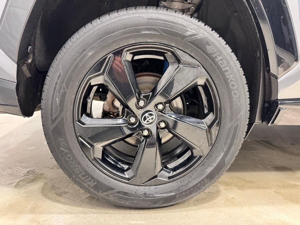 used 2020 Toyota RAV4 Hybrid car, priced at $26,999