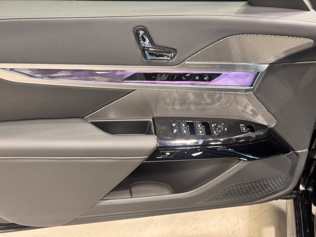 new 2026 BMW 740 car, priced at $106,580