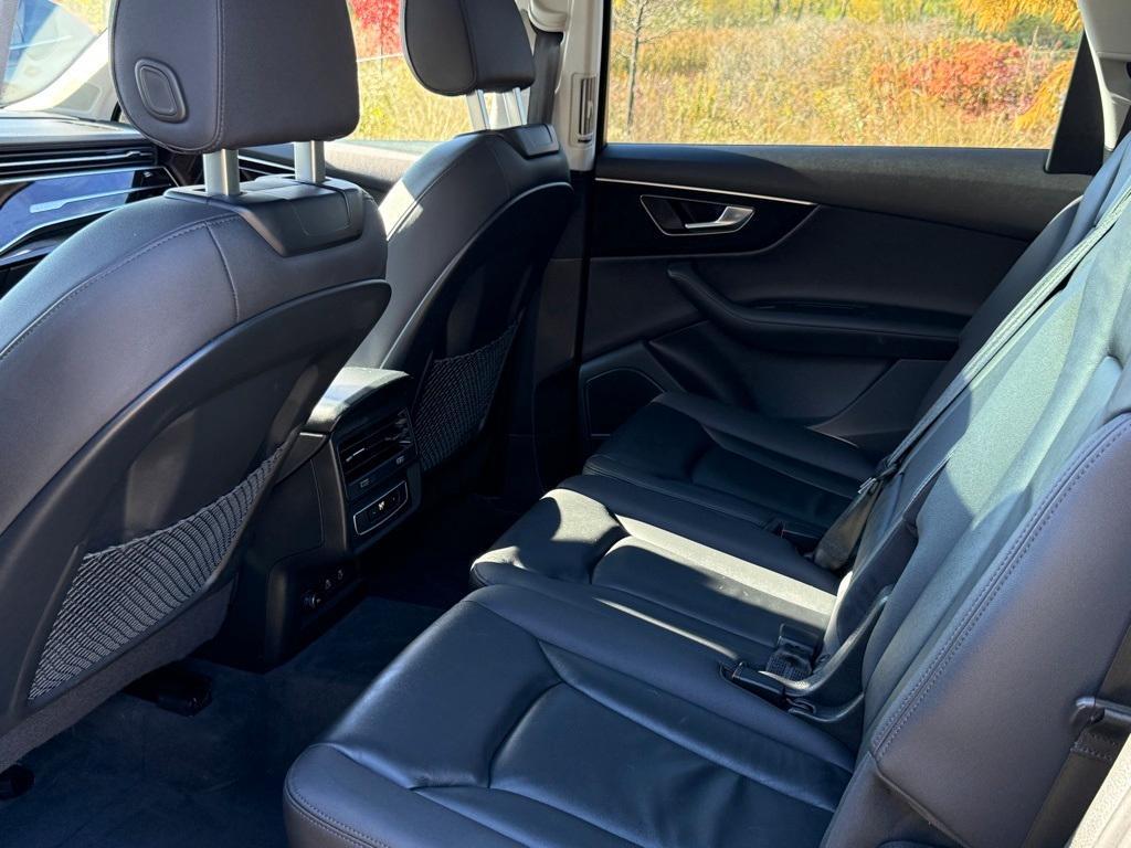 used 2023 Audi Q7 car, priced at $34,299