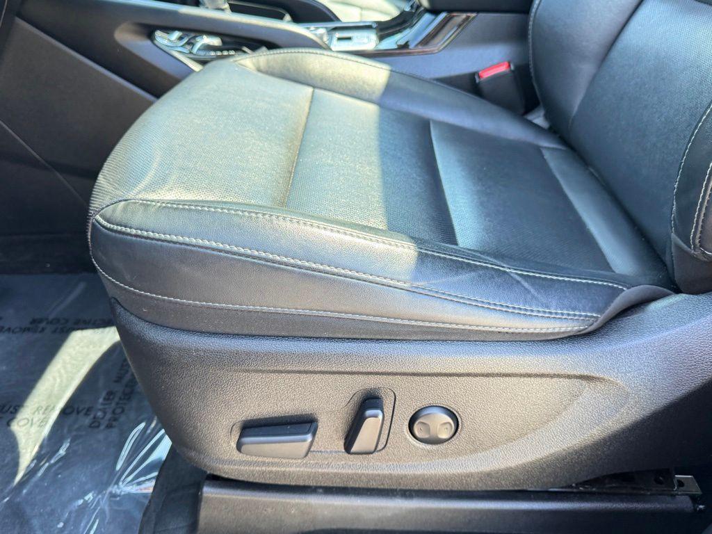 used 2023 Kia Telluride car, priced at $32,394