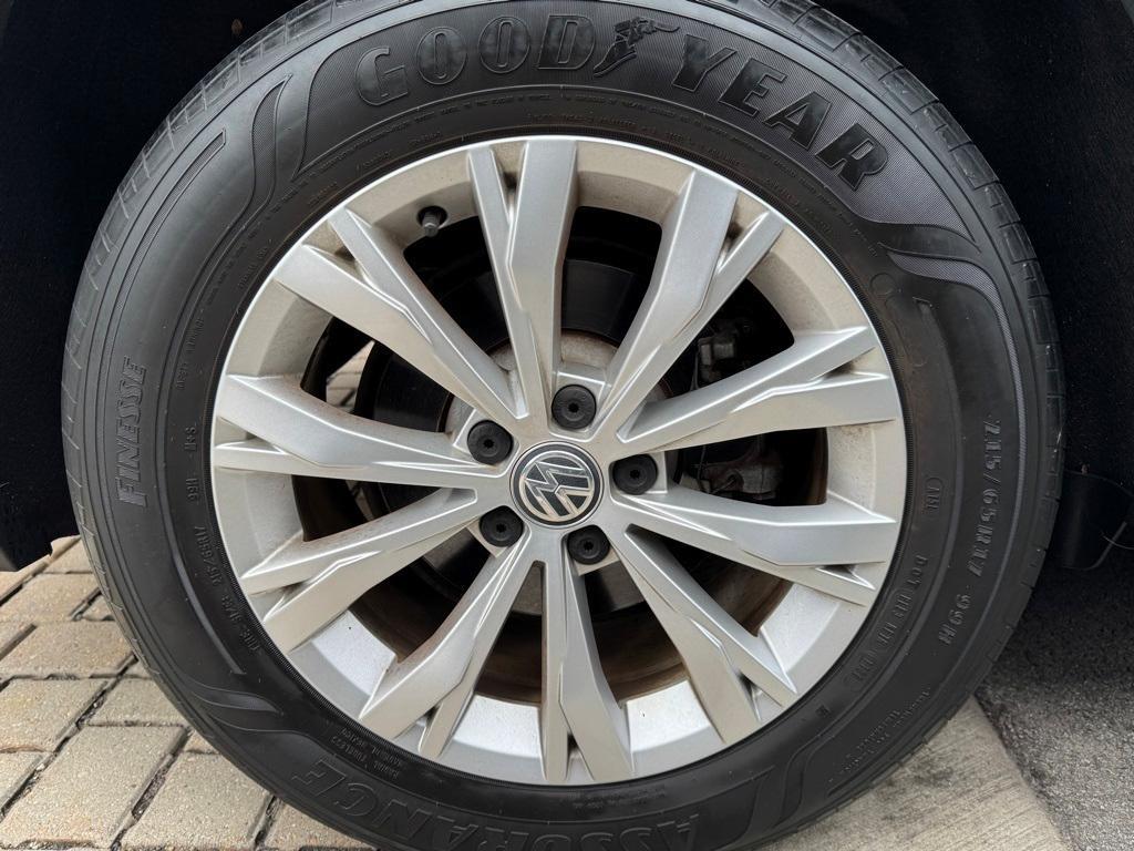 used 2020 Volkswagen Tiguan car, priced at $17,399