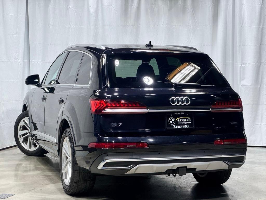 used 2021 Audi Q7 car, priced at $30,000