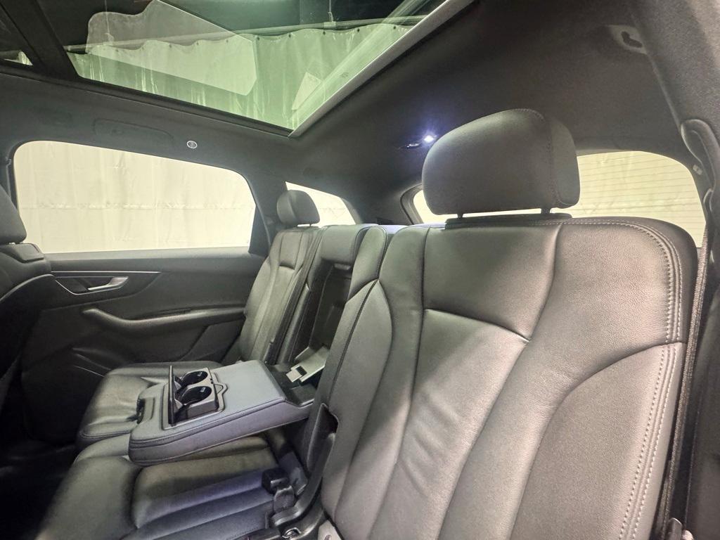 used 2021 Audi Q7 car, priced at $30,000