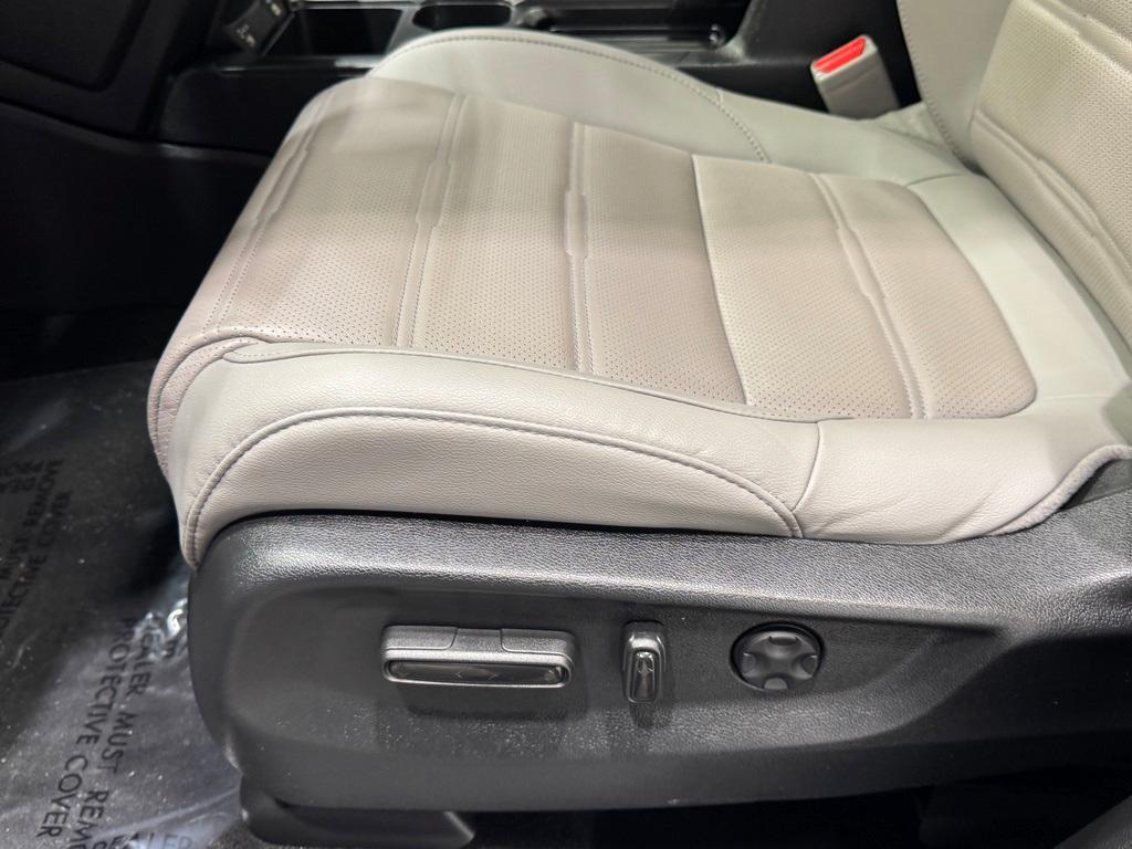 used 2022 Honda CR-V car, priced at $26,499