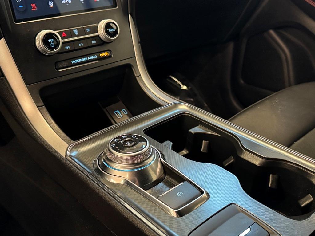 used 2022 Ford Edge car, priced at $24,925