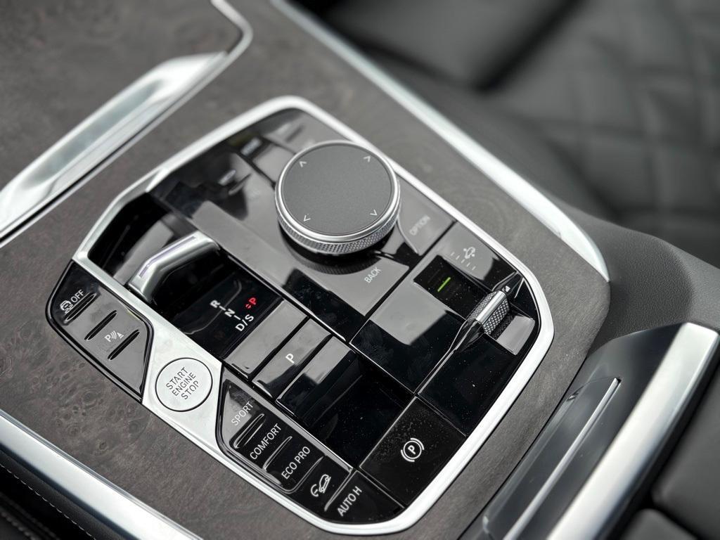 used 2026 BMW X7 car, priced at $89,996