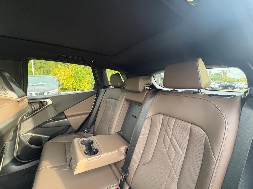 new 2025 BMW X3 car, priced at $58,675