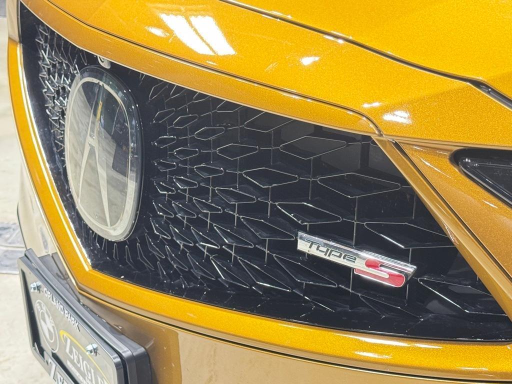 used 2024 Acura MDX car, priced at $49,600