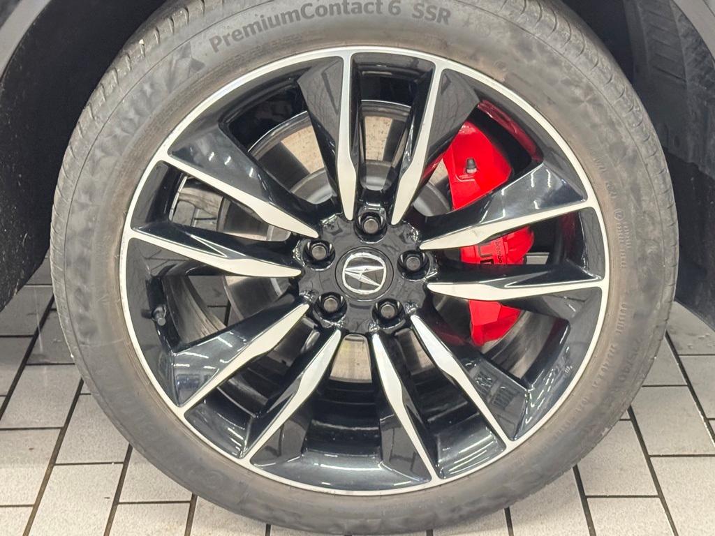 used 2024 Acura MDX car, priced at $49,600