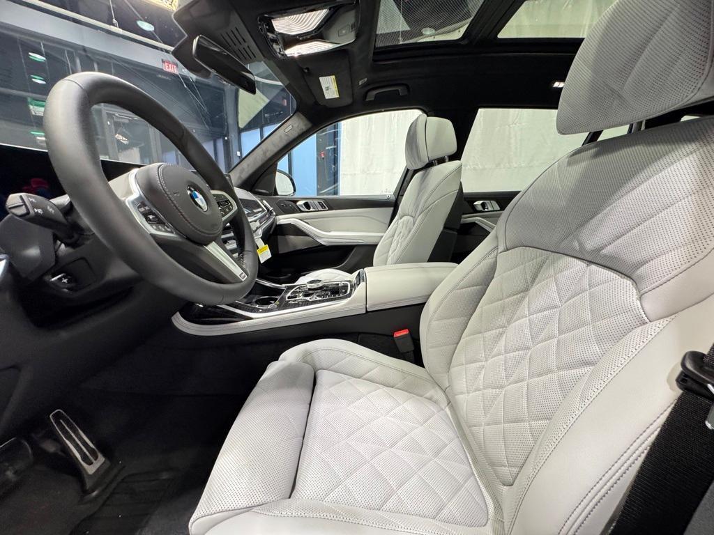new 2026 BMW X7 car, priced at $98,235